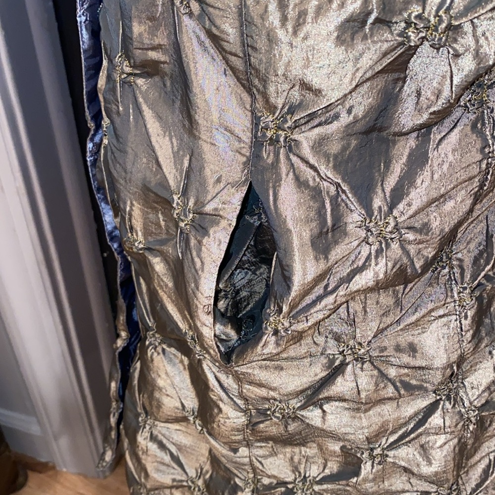 Reversible Vest - Picture 8 of 9